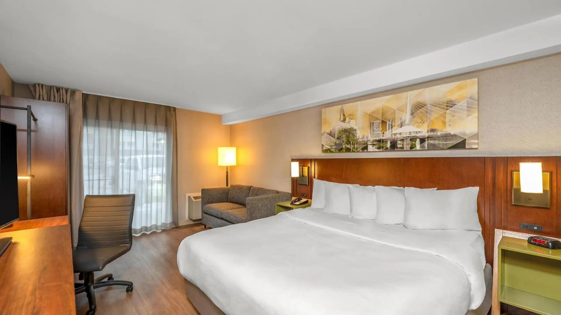 Comfort Inn Airport Winnipeg