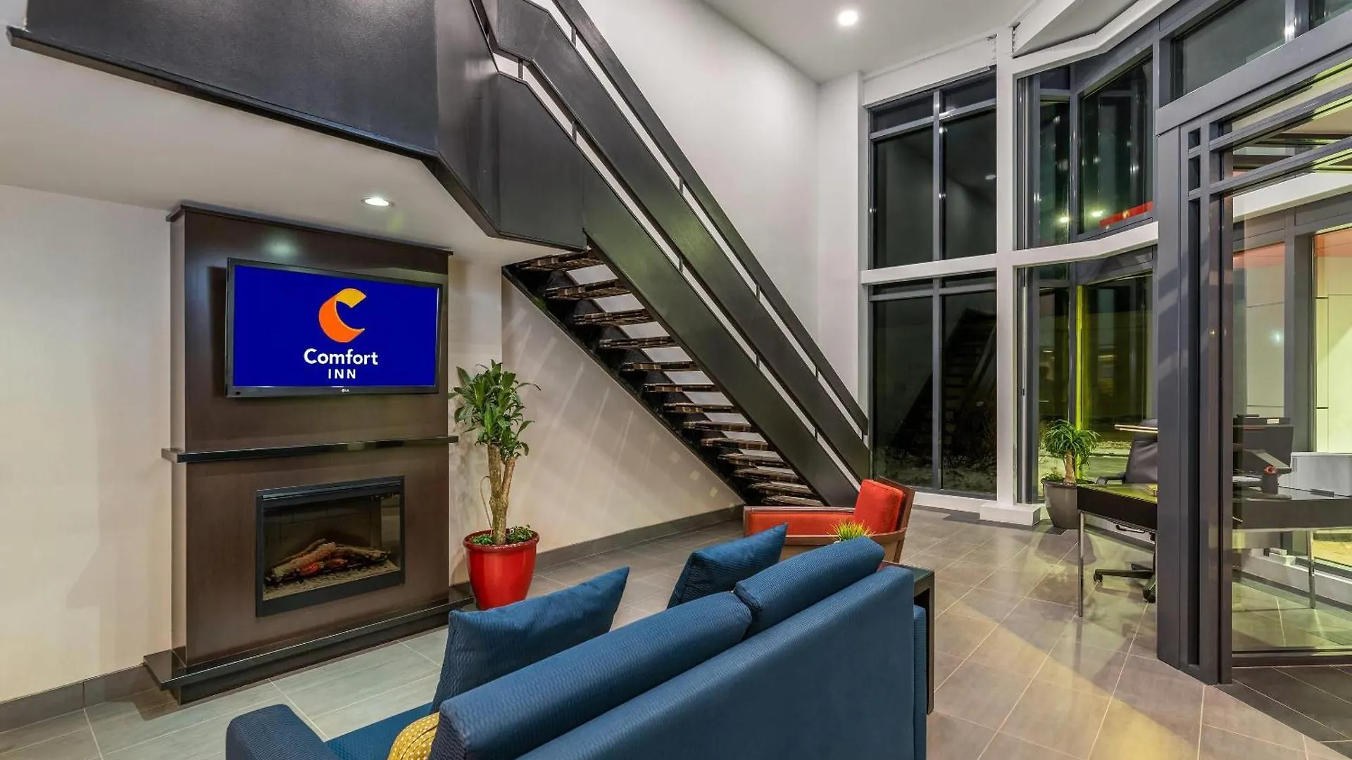Comfort Inn Airport Winnipeg