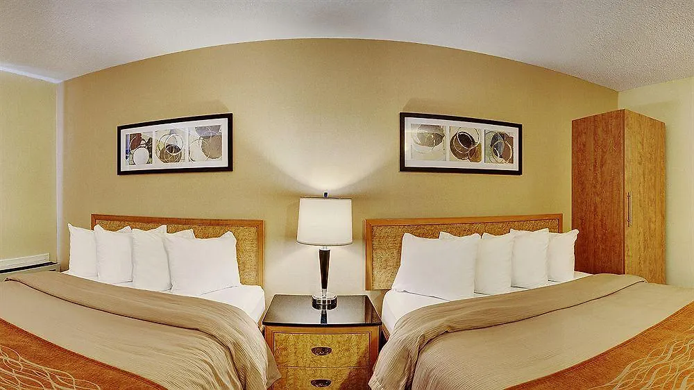 Comfort Inn Airport Winnipeg 3*,  Canada