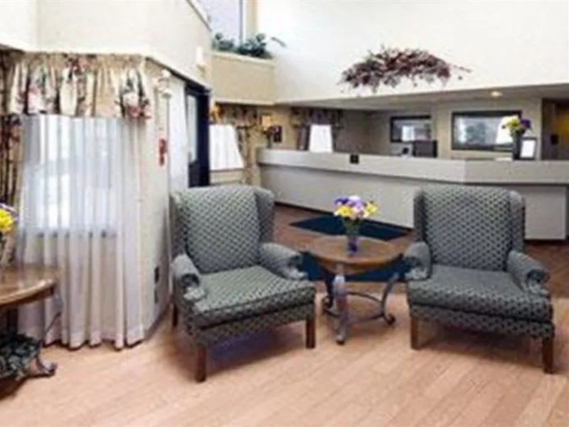 ***  Comfort Inn Airport Winnipeg Canada