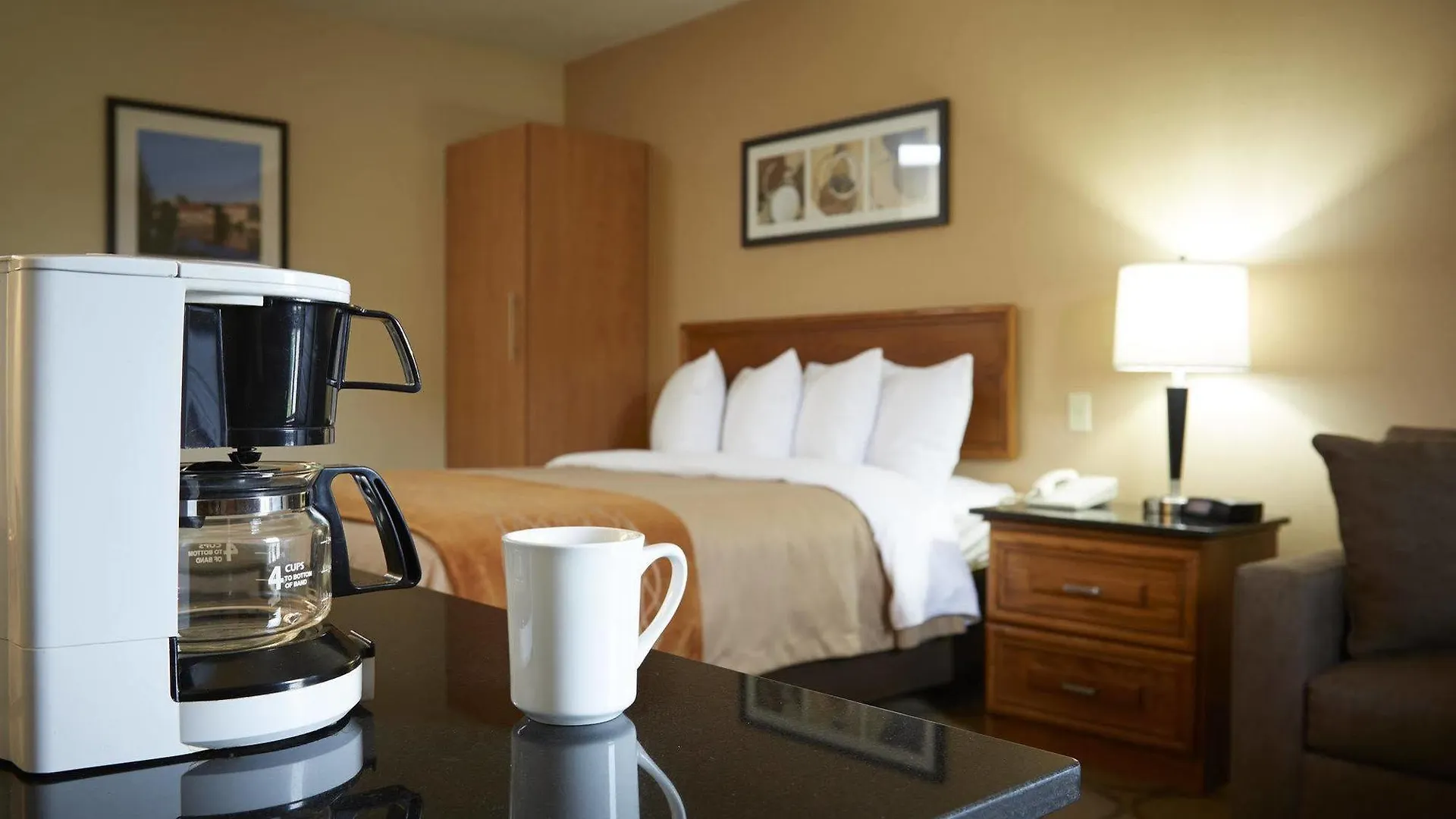 Comfort Inn Airport Winnipeg