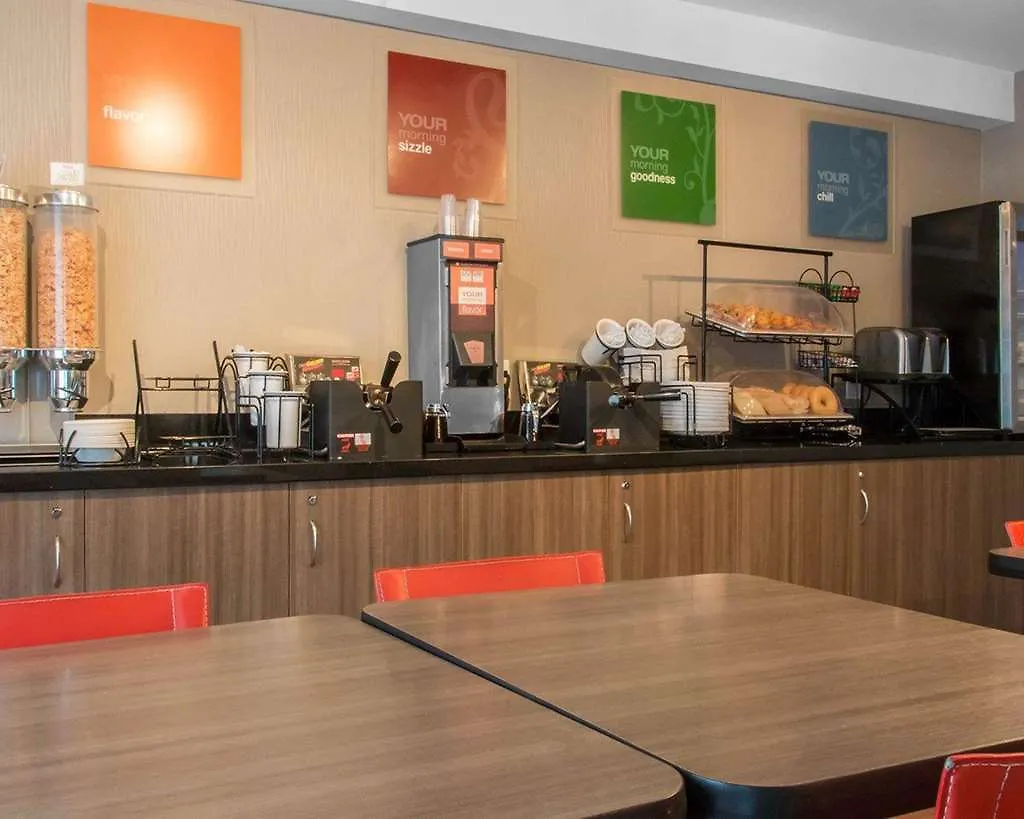 Comfort Inn Airport Winnipeg