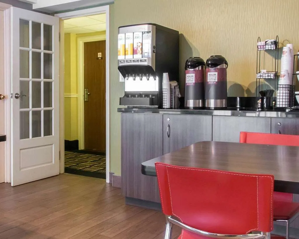 Comfort Inn Airport Winnipeg