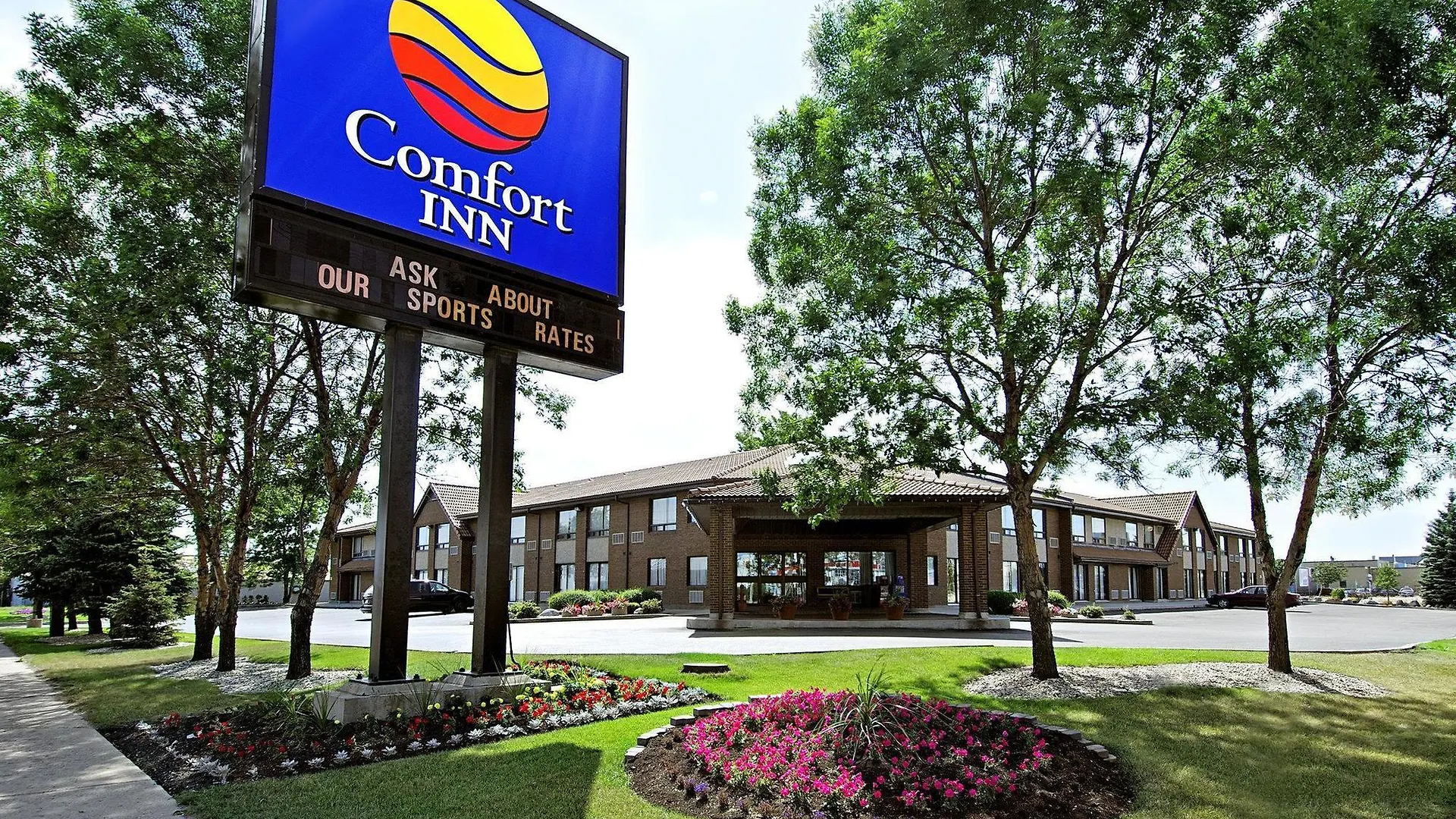 ***  Comfort Inn Airport Winnipeg Canada